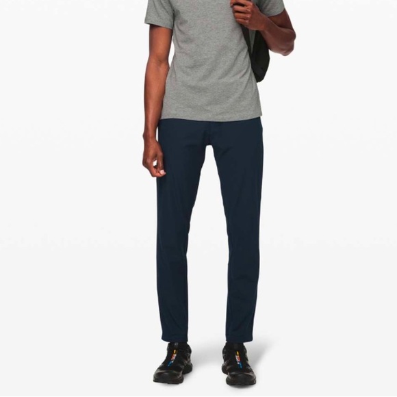 Lululemon Commission Pant Classic Warpstreme 29” Inseam Size 34 True Navy - Picture 1 of 12